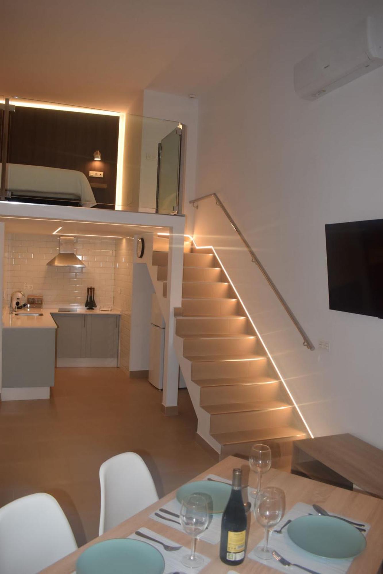 Apartamento Loft Reyes Catolicos Parking Privado Incluido Setenil De Las Bodegas Exterior foto